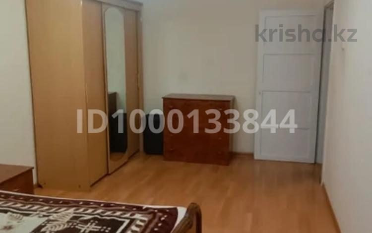 3-комнатная квартира · 62 м² · 1/5 этаж, Майкудук, 15й микрорайон 16 за 150 000 ₸ в Караганде, Алихана Бокейханова р-н — фото 47