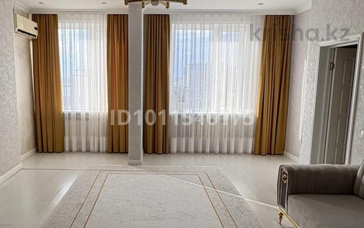 3-бөлмелі пәтер · 79.5 м² · 11/12 қабат, мкр Юго-Восток, Степной 2 ш/а. 2/4 — ЖК "Нұрлы жол", бағасы: 35 млн ₸ в Караганде, Казыбек би р-н — фото 3