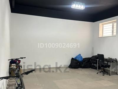 Еркін · 55 м², бағасы: 11 млн ₸ в Актау, 16-й мкр 