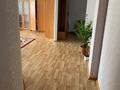 2-комнатная квартира · 71 м² · 4/6 этаж, мкр Женис 21 за 150 000 ₸ в Уральске — фото 3