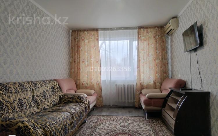 1-комнатная квартира · 35 м² · 3/5 этаж, Маметова 48 за 8 000 ₸ в Уральске — фото 8