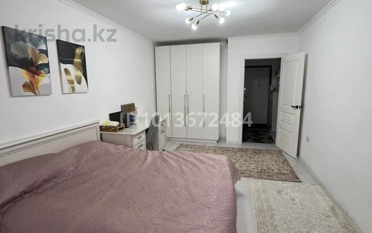 2-бөлмелі пәтер · 48 м² · 8/10 қабат, мкр Аккент 67, бағасы: 31 млн ₸ в Алматы, Алатауский р-н — фото 2