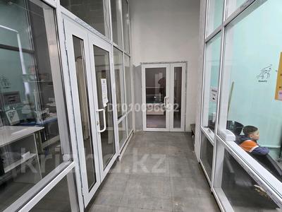Свободное назначение · 30 м² за 300 000 ₸ в Астане, Нура р-н