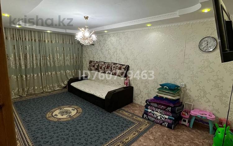 2-комнатная квартира · 43.2 м² · 1/5 этаж, проспект Сатпаева 121 за 8 млн ₸ — фото 2