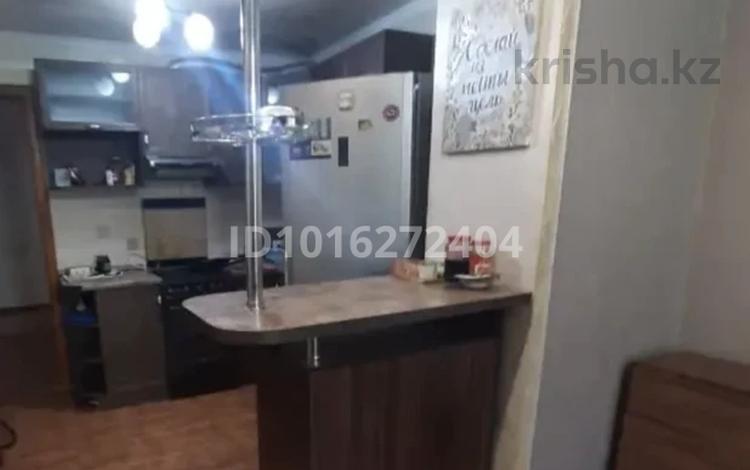 3-комнатная квартира · 74 м² · 1/2 этаж, АКНМ 8 за 250 000 ₸ в  — фото 12