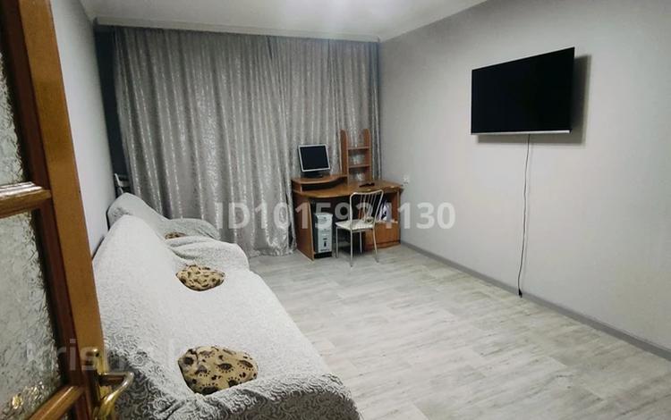 2-комнатная квартира · 44 м² · 2/5 этаж, мкр №6 — Абая-Саина за 280 000 ₸ в Алматы, Ауэзовский р-н — фото 2