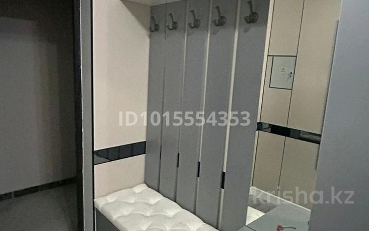 2-комнатная квартира · 67 м², мкр Шымсити 1в — Школа 135 за 160 000 ₸ в Шымкенте, Абайский р-н — фото 2