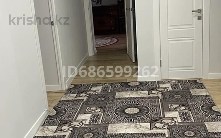 3-бөлмелі пәтер · 90.2 м² · 2/9 қабат, Нур Актобе, Нур Актобе 4 мкр, бағасы: 28 млн ₸ — фото 12