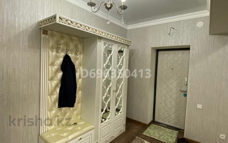 2-бөлмелі пәтер · 65 м² · 2/5 қабат, Г.Туркестан 9, бағасы: 200 000 ₸ — фото 2