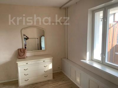 1-комнатная квартира · 36 м² · 6/9 этаж, мкр Самал-3 9 за 300 000 ₸ в Алматы, Медеуский р-н