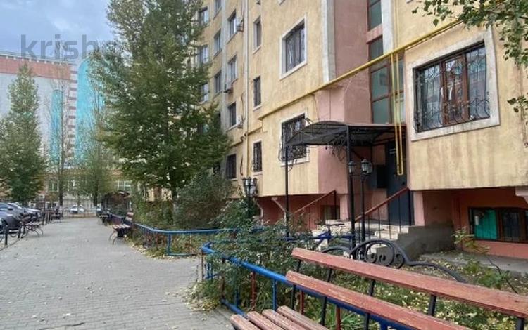 3-бөлмелі пәтер · 93.1 м² · 3/7 қабат, Алтын орда ш/а., молдагулова, бағасы: 33 млн ₸ в Актобе, мкр. Алтын орда — фото 2