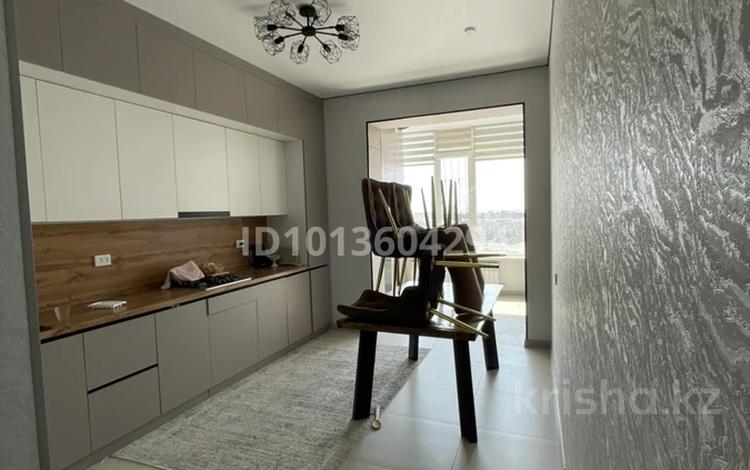 3-комнатная квартира · 130 м² · 7/9 этаж, Мкрн Коктем 52А за 47 млн ₸ в Жанаозен — фото 11