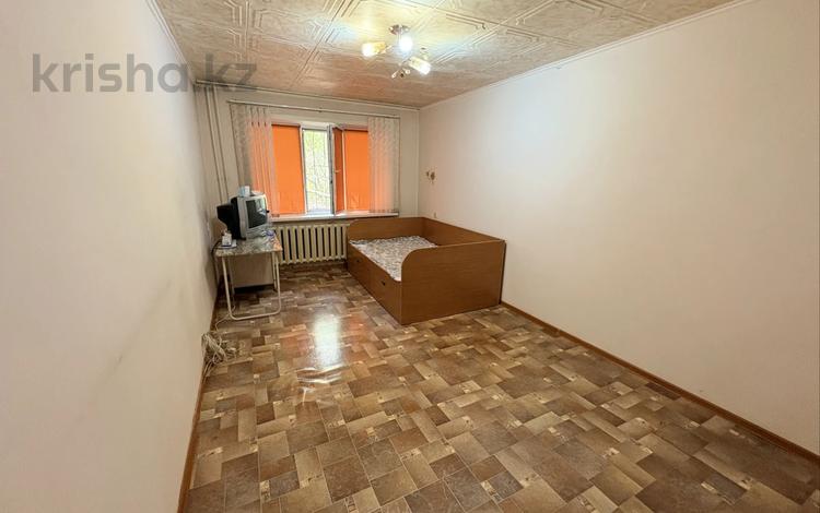 2-комнатная квартира · 44.5 м² · 1/5 этаж, Майкудук, мкр Восток-2 за 11.9 млн ₸ в Караганде, Алихана Бокейханова р-н — фото 2