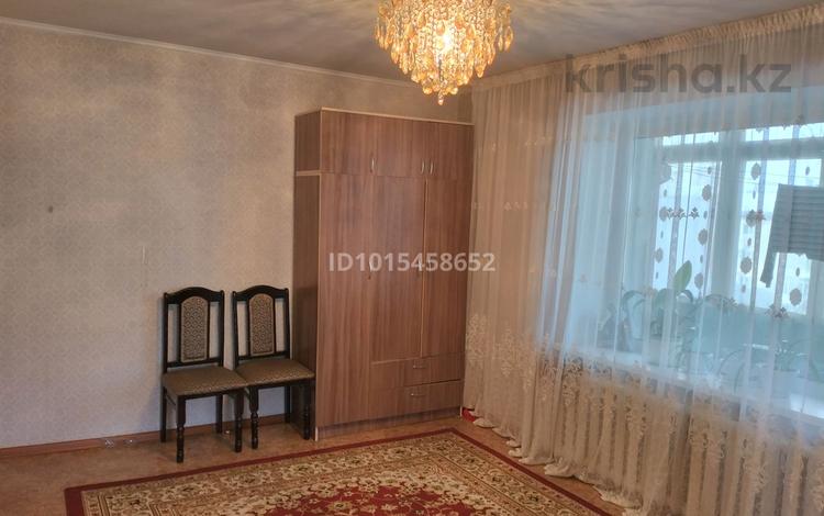 2-бөлмелі пәтер · 57.6 м² · 4/4 қабат, 2мкр — Рядом с школы им Терешковой, бағасы: 26 млн ₸ в Есик — фото 2