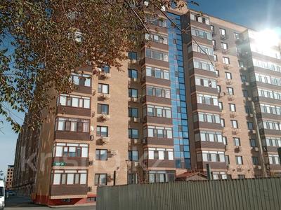 4-комнатная квартира · 100 м² · 2/9 этаж, Абая 26/5 за 35.5 млн ₸ в Атырау