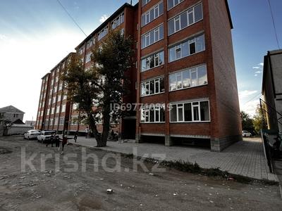 3-комнатная квартира · 92 м² · 4/6 этаж, Демократическая 44 — Урдинская демократическая за 37 млн ₸ в Уральске