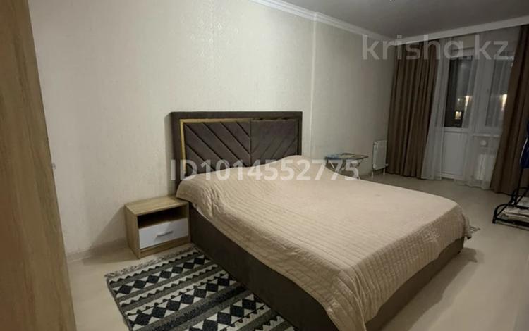 2-комнатная квартира · 59.3 м² · 10/24 этаж, Тауелсиздик — Пересечение Ул Шарль де Голля и Тауелсиздик за 280 000 ₸ в Астане, Алматы р-н — фото 2