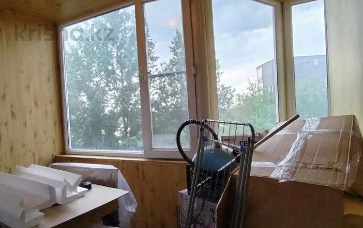3-комнатная квартира · 69.6 м² · 4/9 этаж, Набережная 9 за 37 млн ₸ в Павлодаре — фото 2