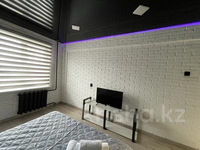 1-комнатная квартира · 38 м² · 2/5 этаж, Виноградова 12 за 8 000 ₸ в Усть-Каменогорске