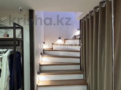 Свободное назначение, офисы, магазины и бутики, салоны красоты, медцентры и аптеки, образование, развлечения · 78 м² за 81 млн 〒 в Атырау, мкр Нурсая