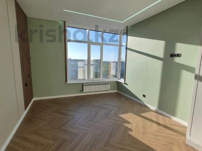 3-бөлмелі пәтер · 83 м² · 7/8 қабат, Сатпаева 15Е, бағасы: 59 млн ₸ в Усть-Каменогорске