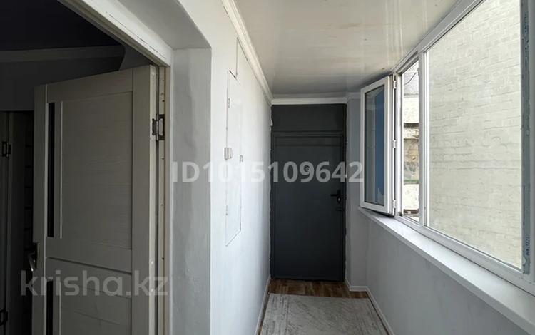 1-комнатная квартира · 57 м² · 8/9 этаж, 11-й мкр 32 за 80 000 ₸ в Актау — фото 2