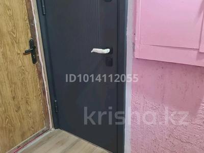1-бөлмелі пәтер · 30 м² · 2/5 қабат, Акбулак ш/а. 28, бағасы: 12 млн ₸ в Таразе, мкр Акбулак