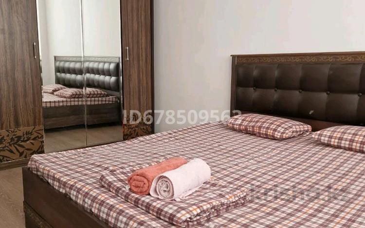 2-бөлмелі пәтер · 70 м² · 9/9 қабат, Нұрсая ш/а., Болашак 118, бағасы: 10 000 ₸ в Атырау, мкр Нурсая — фото 2