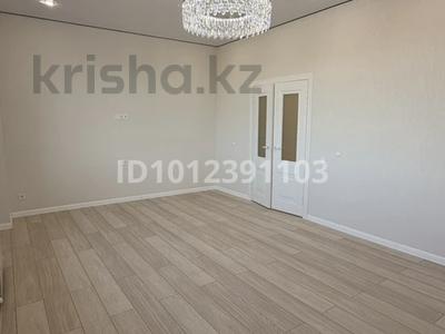 2-комнатная квартира · 72 м² · 4/10 этаж, Сарайшык 38 — рядом с Домом Министерств за 45 млн 〒 в Астане, Есильский р-н