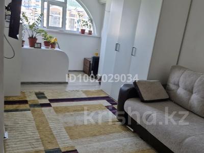 Продажа квартир в Алматы: 2-комнатная квартира · 50 м² · 8/9 этаж, мкр Самал-1 — Пересечение Достык Жолдасбекова за 59 млн 〒 2-комнатная квартира · 50 м² · 8/9 этаж, мкр Самал-1 — Пересечение Достык Жолдасбекова за 59 млн 〒 в Алматы, Медеуский р-н