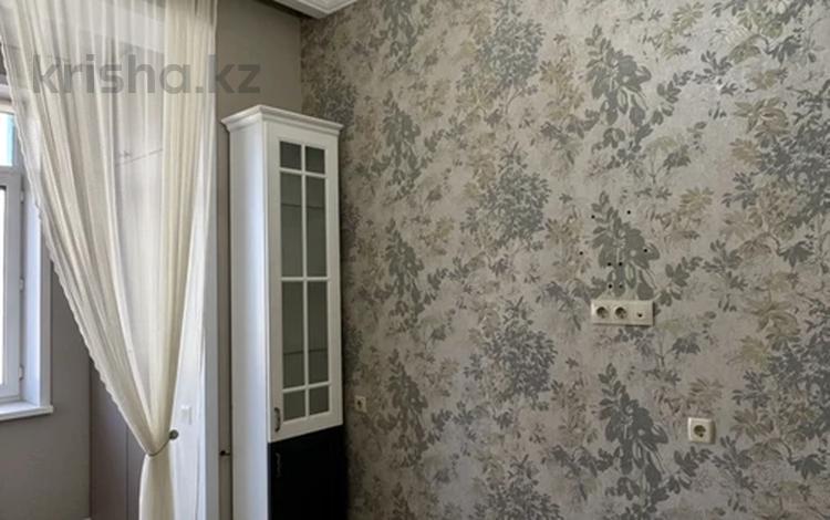 2-комнатная квартира · 80 м² · 4/15 этаж, ул. Ханов Керея и Жанибека 14/2блокA за 72.5 млн ₸ в Астане, Есильский р-н — фото 2