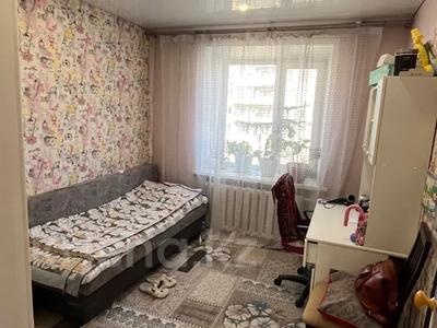 3-комнатная квартира · 58 м² · 2/5 этаж, нурмагамбетова 130/1 за 18.9 млн 〒 в Павлодаре