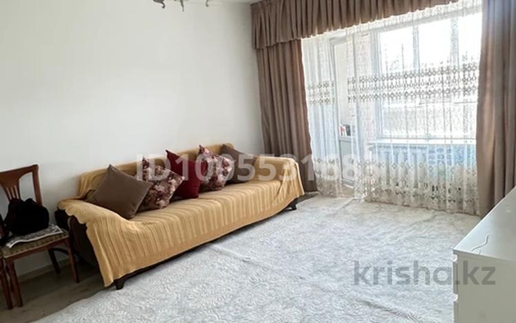 1-комнатная квартира · 37 м² · 5/5 этаж, мкр №8 55а — Шаляпина - Утеген Батыра за 250 000 ₸ в Алматы, Ауэзовский р-н — фото 2