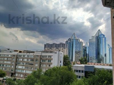 2-комнатная квартира · 60 м² · 6/12 этаж, мкр Самал-2 — Самал-2 за ~ 89.9 млн ₸ в Алматы, Медеуский р-н