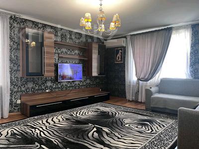 3-комнатная квартира · 90 м² · 5/10 этаж, Абулхаир хана 61 за 220 000 ₸ в Актобе