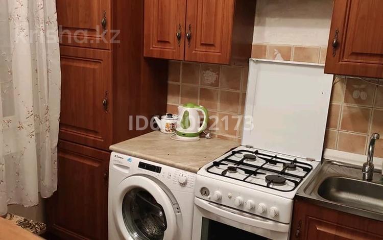 2-бөлмелі пәтер · 46 м² · 3/5 қабат, Жилгородок 52г, бағасы: 12.5 млн ₸ в Атырау, мкр Жилгородок — фото 2