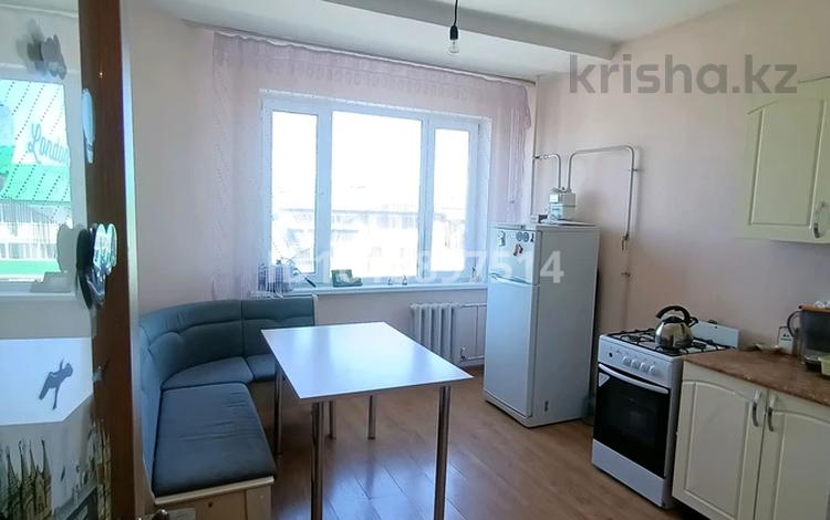 2-бөлмелі пәтер · 61.4 м² · 6/9 қабат, мкр Жана Орда — 5 поликлиника, бағасы: 24 млн ₸ в Уральске — фото 2