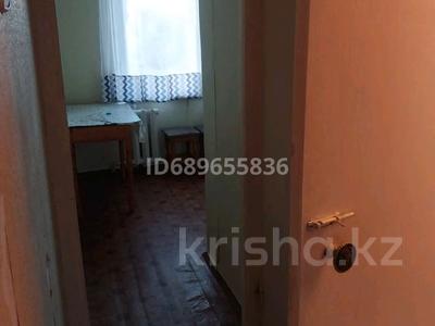 3-комнатная квартира, 63 м², 3/5 этаж помесячно, Айманова 12 за 110 000 〒 в Павлодаре