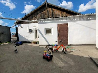 Отдельный дом · 3 комнаты · 55 м² · 2.5 сот., Кирпичный за 9 млн 〒 в Семее