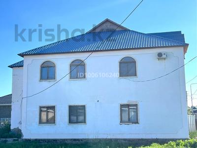 Отдельный дом · 8 комнат · 450 м² · 7 сот., мкр Атырау, Тарбагатай 14 за 35 млн ₸