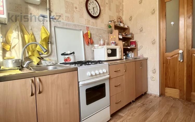 3-комнатная квартира · 70 м² · 1/2 этаж, АВИАГОРОДОК за 11 млн ₸ в Актобе, мкр Авиатор — фото 4