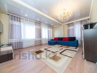 2-комнатная квартира, 80 м², 5/10 этаж посуточно, Сыдыкова 131 за 21 000 〒 в Бишкеке