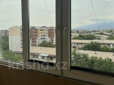2-комнатная квартира, 57 м², 8/9 этаж, мкр Аксай-3Б 38 за 34.8 млн 〒 в Алматы, Ауэзовский р-н