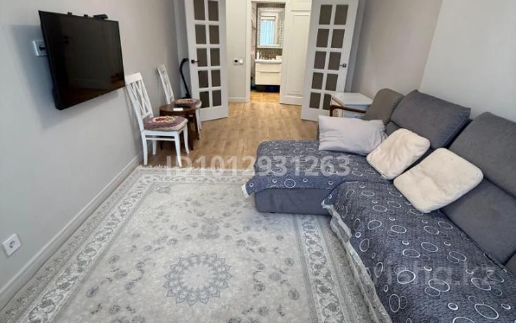 2-комнатная квартира · 61 м² · 8/12 этаж, Абиша Кекилбайулы 97а за 400 000 ₸ в Алматы, Бостандыкский р-н — фото 2