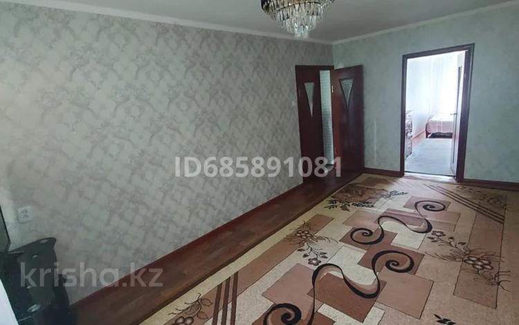 2-комнатная квартира · 45.1 м² · 4/5 этаж, Микрорайон Каратау 8 за 14 млн 〒 в Таразе — фото 2