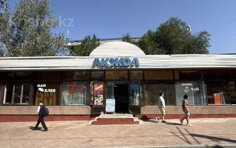 Еркін, кеңселер, дүкендер мен бутиктер, қоғамдық тамақтану орны, сұлулық салондары, медорталықтар мен дәріханалар, білім орталықтары, ойын-сауық, кабинеттер және жұмыс орындары, студиялар · 50 м², бағасы: 800 000 ₸ в Алматы, Ауэзовский р-н — фото 8