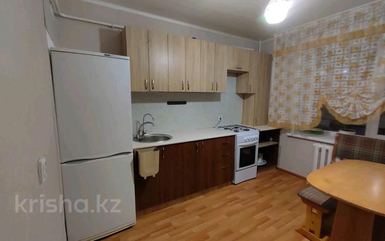 2-комнатная квартира, 56 м², 1/5 этаж помесячно, Ибраева