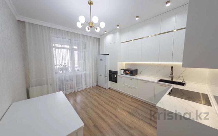 3-комнатная квартира, 103 м², 9/11 этаж, Кабанбай батыр 56Б