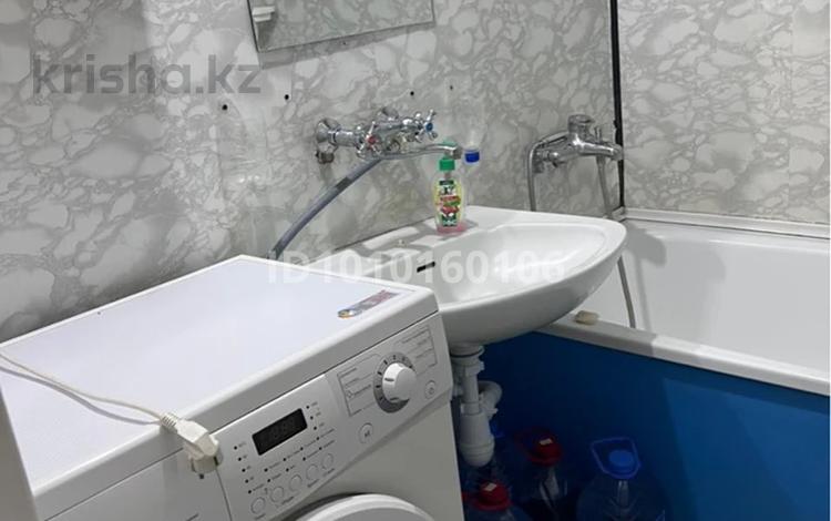 1-бөлмелі пәтер · 38 м² · 8/9 қабат, 5 4, бағасы: 110 000 ₸ в Аксае — фото 13