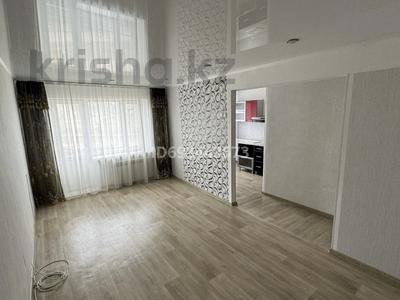1-комнатная квартира, 32 м², 2/4 этаж, 1 мкр 38 за 4 млн 〒 в Степногорске